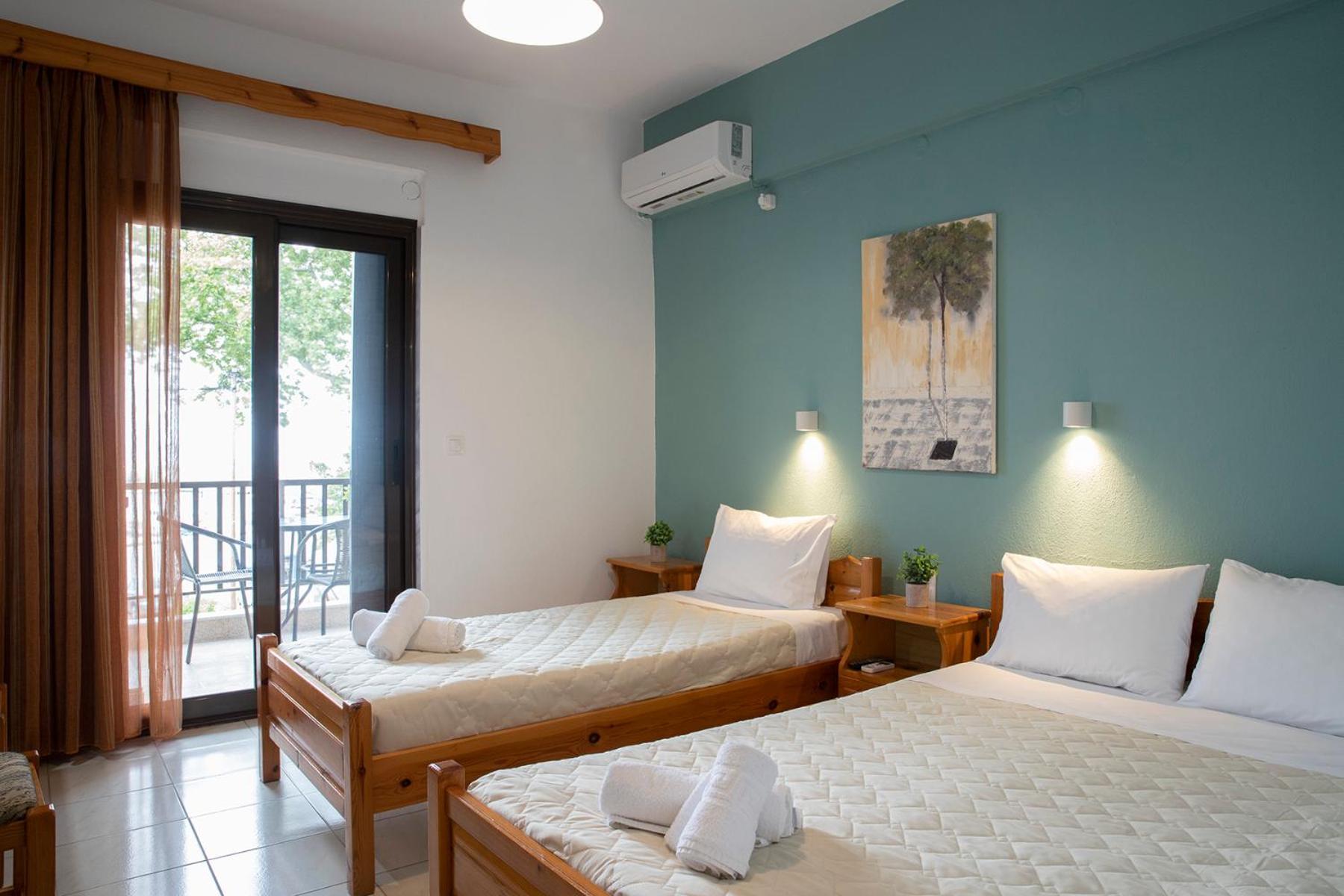 Manos Kritikakis Apartments Platamónasz Kültér fotó