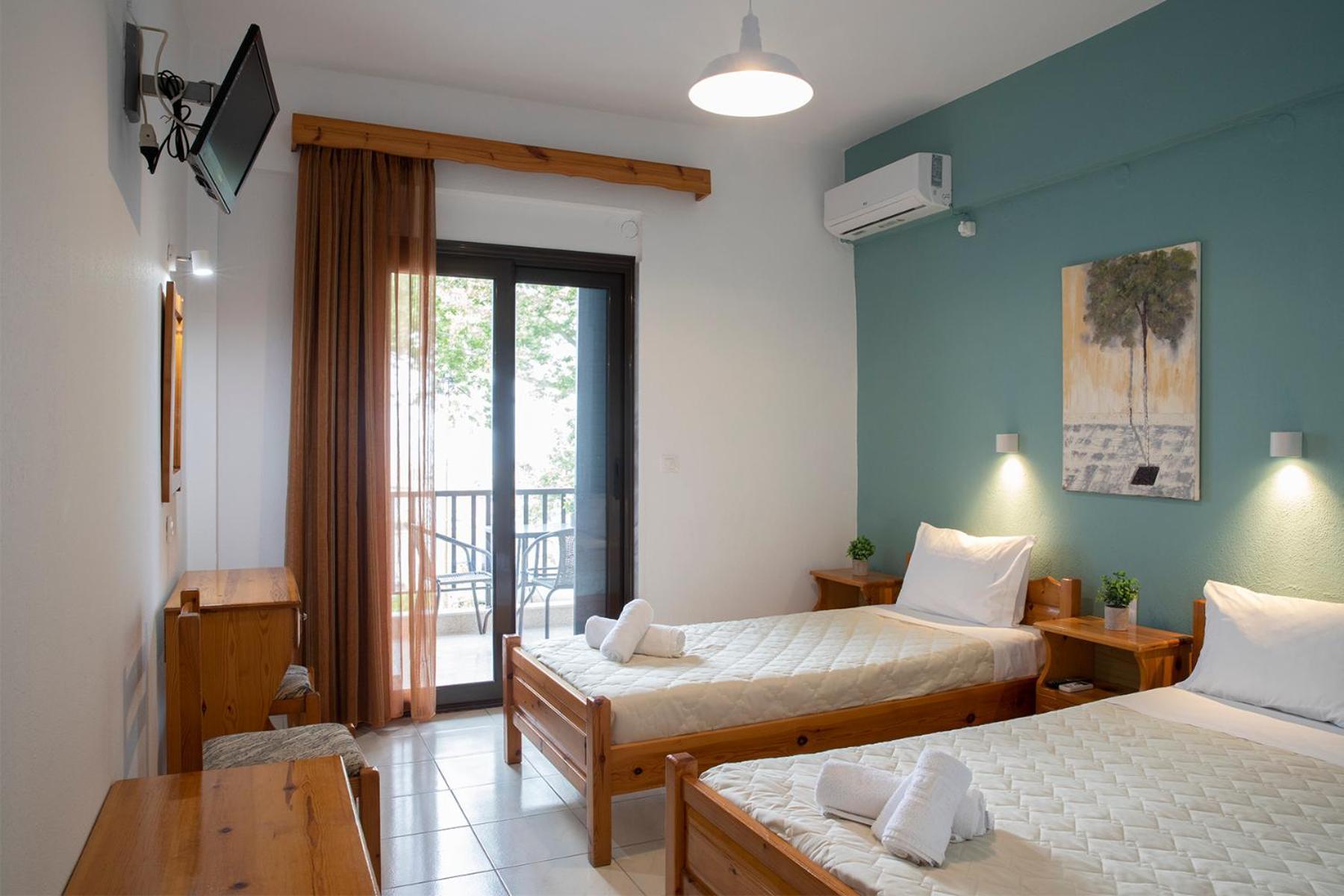Manos Kritikakis Apartments Platamónasz Kültér fotó